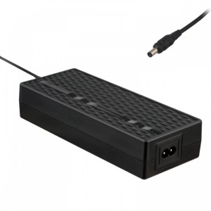 AKYGA  Ładowarka do pojazdów elektrycznych Akyga AK-EV-12 42V / 2A 84W 5.5X2.1 MM 1M