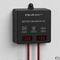 Qoltec Balanser napięcia 24V do akumulatorów 2x12V | 5A | AGM GEL LiFePO4 | LED
